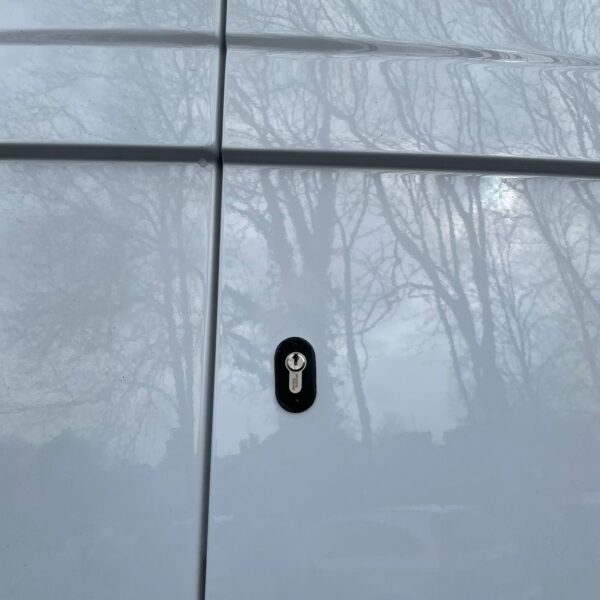 WhatsApp Image 2025-11-03 at 20.36.33 (1)