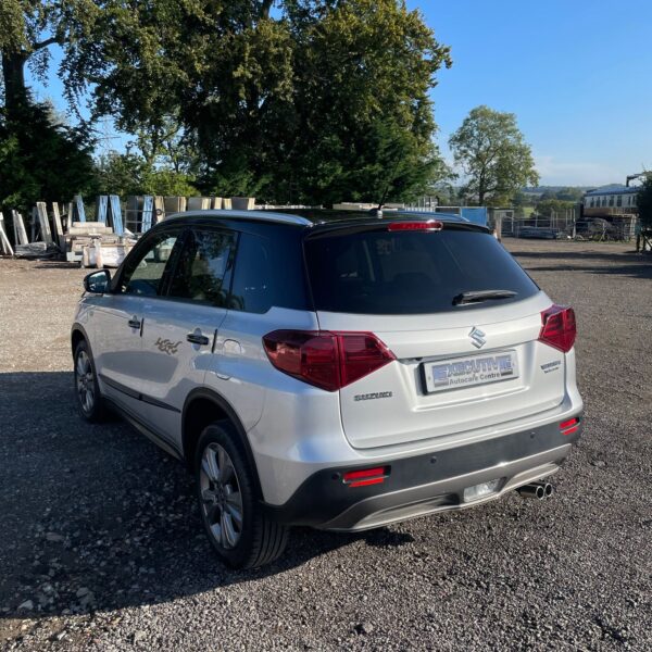 WhatsApp Image 2025-11-03 at 20.36.36