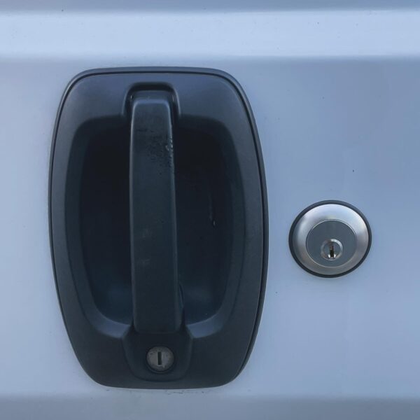 WhatsApp Image 2025-11-03 at 20.36.37 (1)